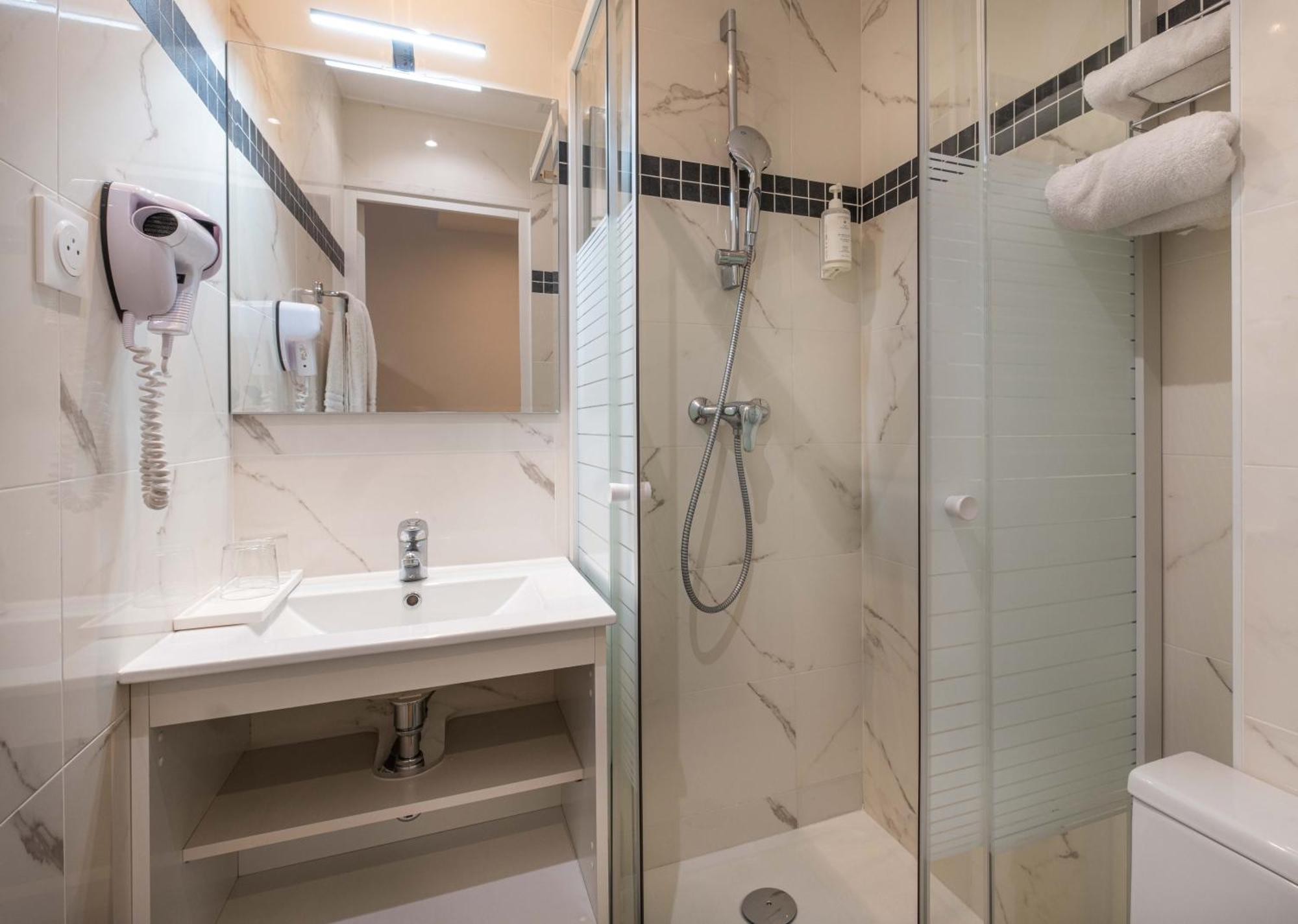 Hotel Daval Παρίσι Εξωτερικό φωτογραφία